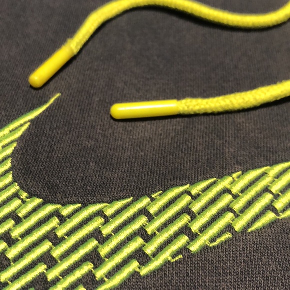 ⭐️⬇️ Nike Men’s Distressed Sweatshirt/Hoodie Jacket - Picture 7 of 12